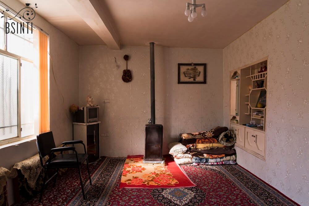 Caroline Fink – "In Simurgh’s Land": Blick hinter die Berge des Iran Caroline Fink – "In Simurgh’s Land": Blick hinter die Berge des Iran